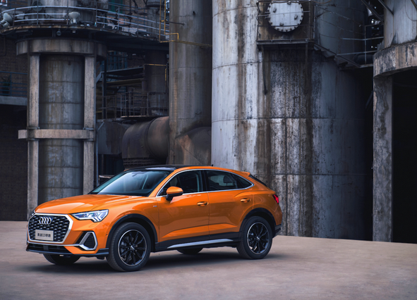 奥迪Q3轿跑：年轻人，你的最佳潮流伙伴已上线