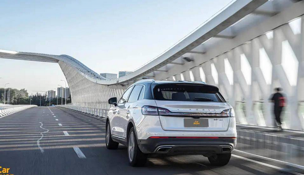  工作生活两不误，林肯航海家车主的生活方式 