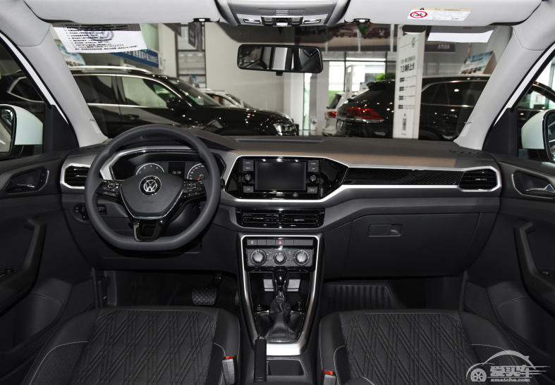 年轻人选车挑花眼？这3款高颜值SUV别错过，最低11万多起售