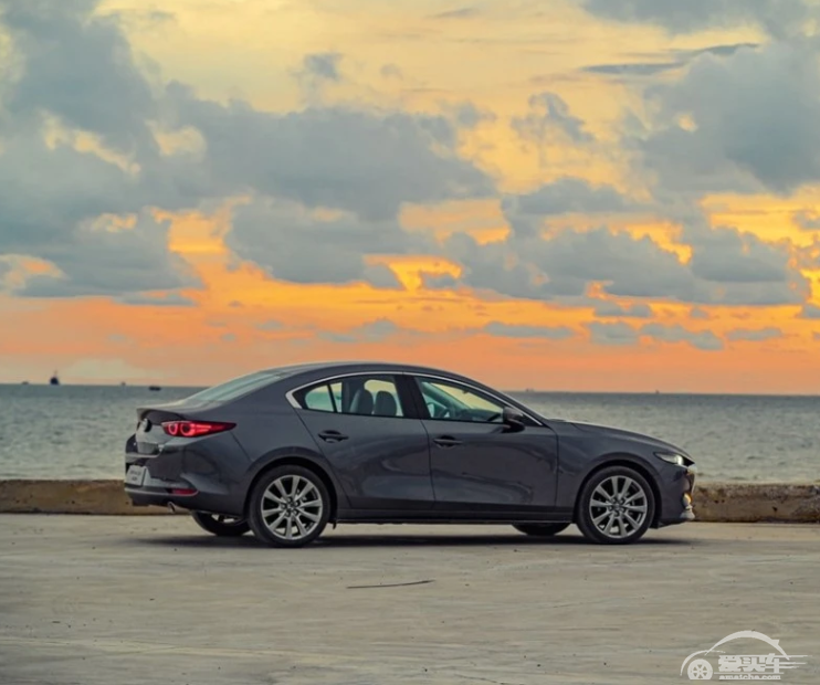 讲真的，18.99万压燃版昂克赛拉，再省油也不划算