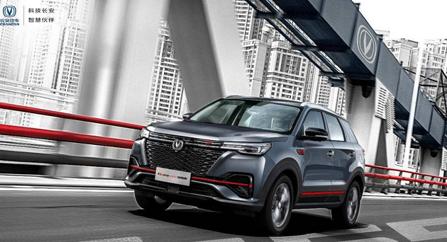  10万选SUV不再为难CS55PLUS蓝鲸版给了年轻人答案 