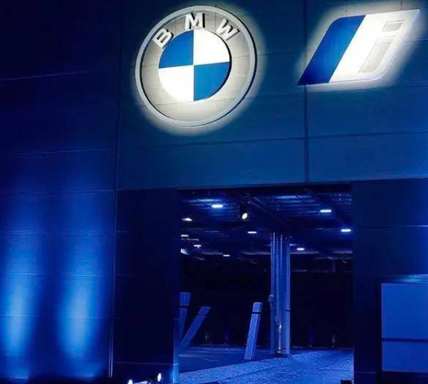 宝马的＂蓝＂，世人只领略了一半！