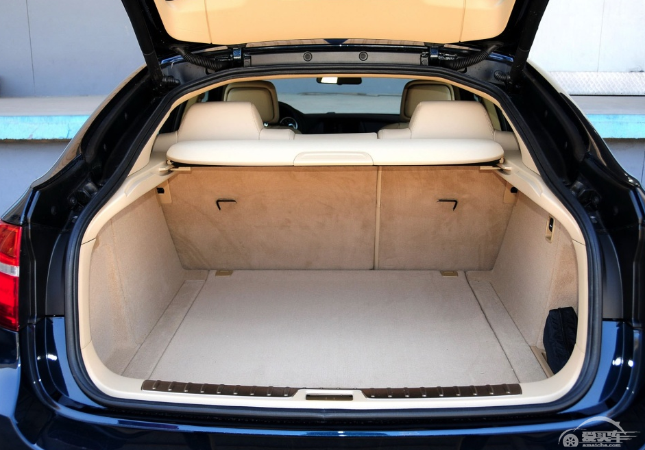 24万入手13年宝马X6，是否值得？