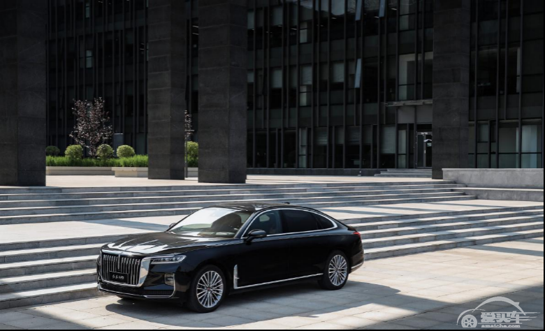 中国女排作为首批红旗H9车主 将与红旗品牌一起勇敢追梦！