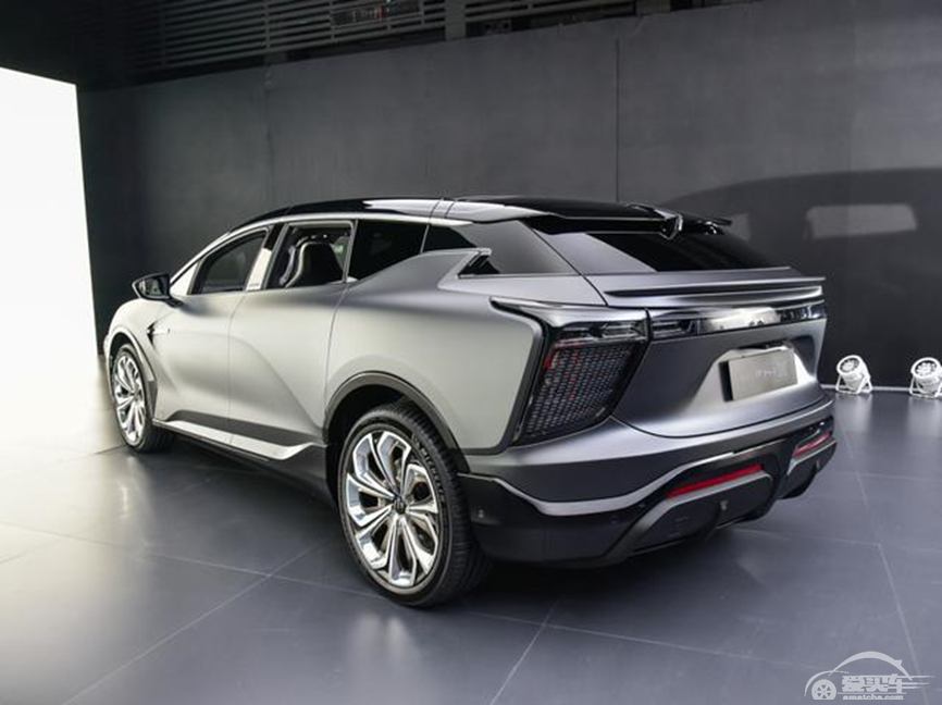 高合HiPhi X售价68万元起！＂前途＂不再寂寞