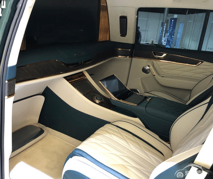 郑谊看车展（10）红旗的高端定制，真正的把奔驰踩在了脚下！