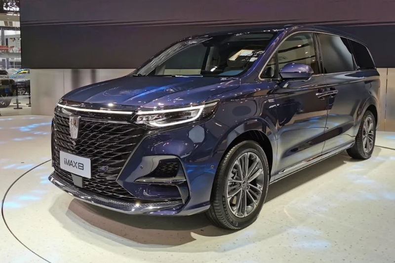 预售价20.88万起，三“魔”加持的荣威iMAX8必进前