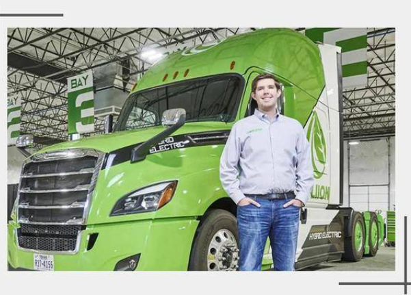  白手起家，下一个最年轻的亿万单身汉 