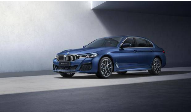  中期改款宝马5系正式上市 售价42.69-60.39万元 