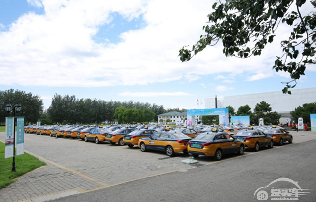 【汽车人】北京出租车“油改电” ，司机普遍存在三方面担心