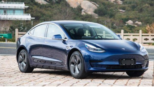  Model 3降价还增配？特斯拉“割韭菜”上瘾 