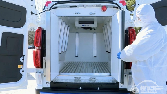 来自北汽EV5的心里话：“你保护世界我保护你”