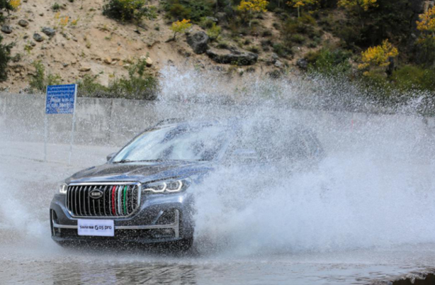  买再多的保险，都不如斯威G05pro 的安全性能来得可靠！ 