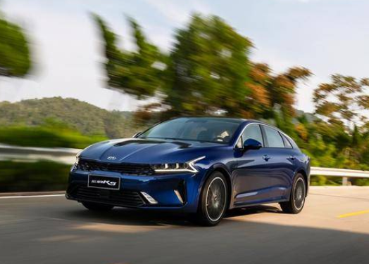 体验起亚凯酷智能驾驶辅助系统：用实力诠释什