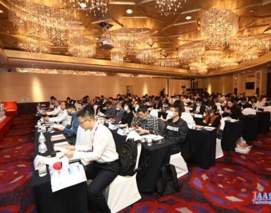  普华基础软件:AUTOSAR助力解决汽车软件危机 