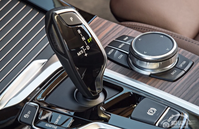 40多万预算 全新次顶配宝马X3和17款二手X5应该怎么选