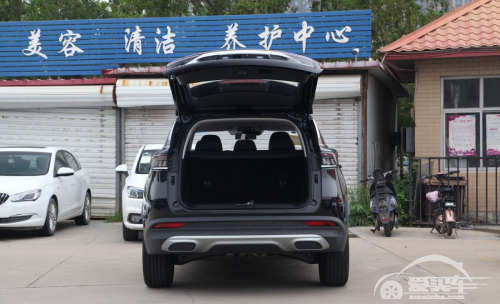 既大又灵活 车主说：CS75PLUS给不了的BEIJING-X7能给