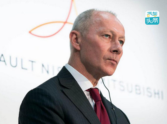  中国市场“稳军心”，卫士告捷，捷豹路虎新帅笑了 