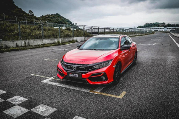  势均力敌的较量，两厢思域和高尔夫谁更强？ 