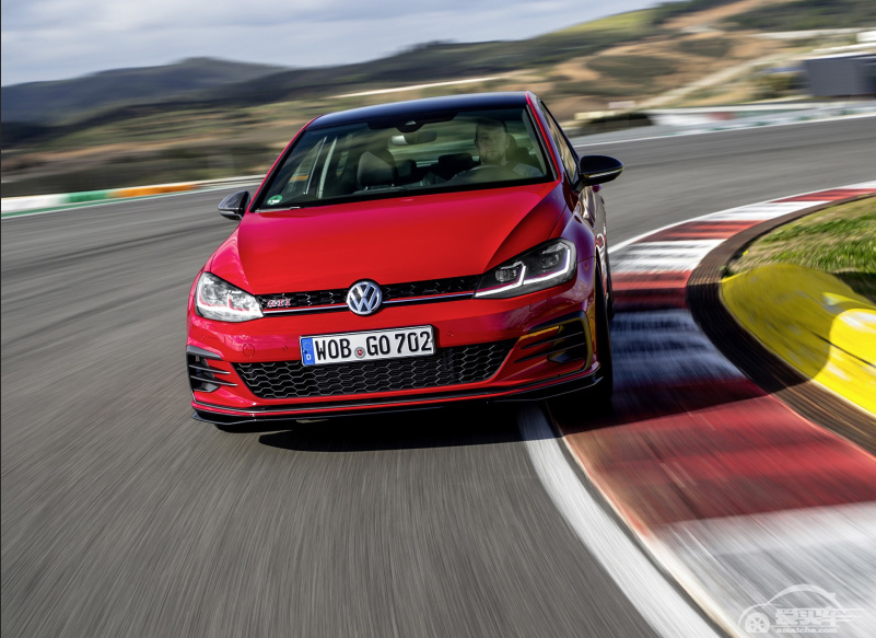 势均力敌的较量，两厢思域和高尔夫谁更强？