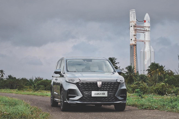 上汽乘用车11月热销超8万辆创新纪录，荣威新能