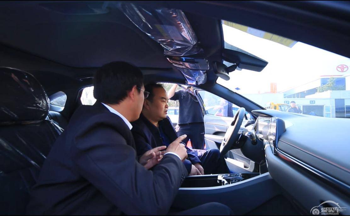 17年 70万公里 北京现代两位“最”车主喜提第十代索纳塔