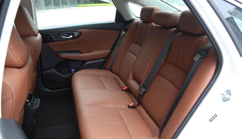 省油又实用，3款人气日系家轿推荐，看颜值、配置都抢眼