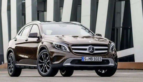  这台最特别的奔驰，要不别买，要买就买顶配 