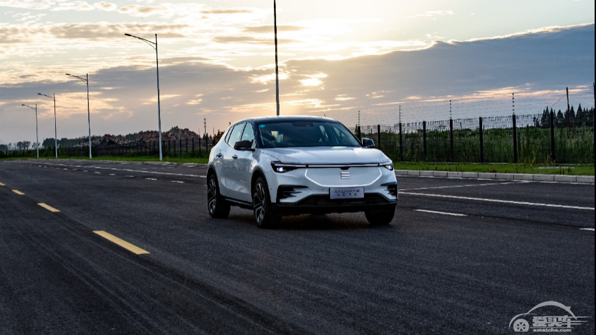 天际ME7，一台让你有底气追求诗和远方的纯电SUV！