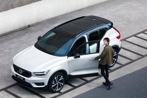  魅力依旧升级全面，2021款沃尔沃XC40让年轻更有范儿 