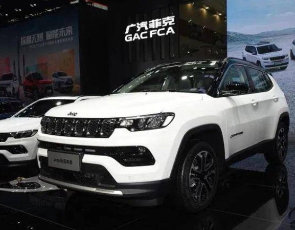  Jeep内饰竟能如此精致？新指南者让人大吃一惊 