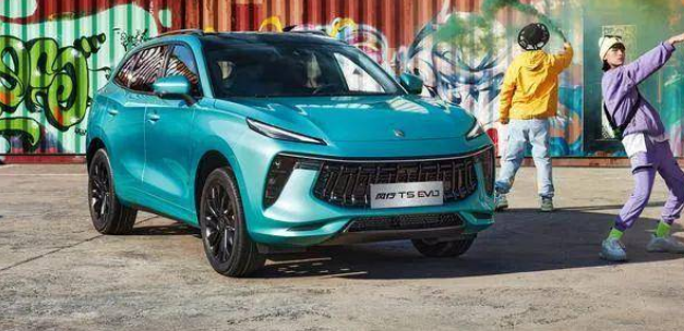  性价比、颜值双高，东风风行T5 EVO预售10.49万元起 