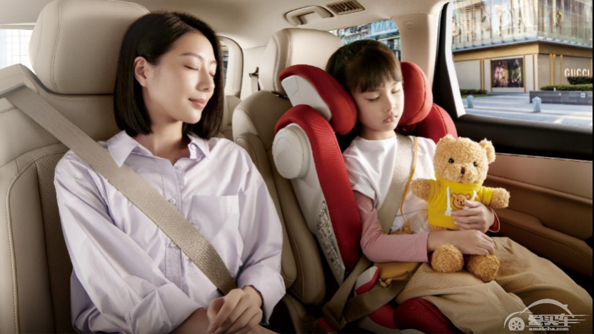 大四座头等舱五菱凯捷  舒享驾乘硬核实力『盘根问底』