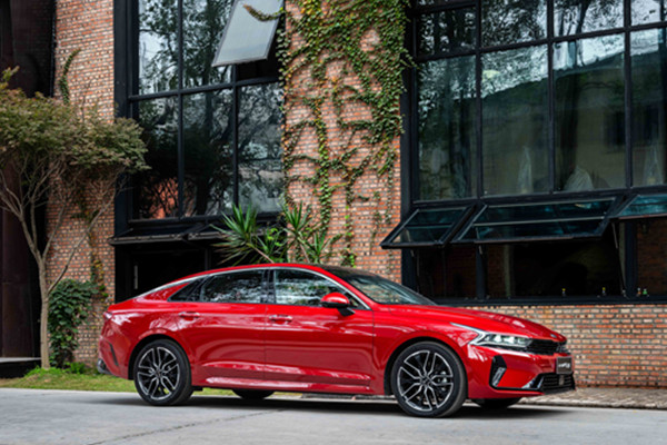  凯酷（K5）新增两款“科技版”车型，官方指导包牌价为17.78万-19.58万元 