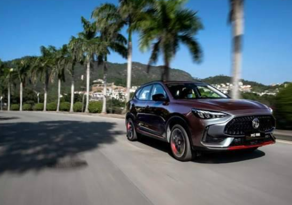  试驾MG领航1.5T，高颜值是优势，低售价是本事 