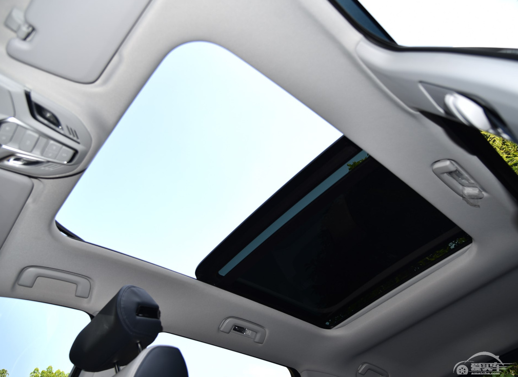 第一次买车不用纠结，选大空间、省油车，这款新宝骏MPV挺保值