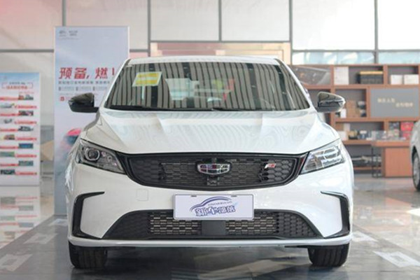 年轻人的第一台车，10万预算买它！2021款吉利缤