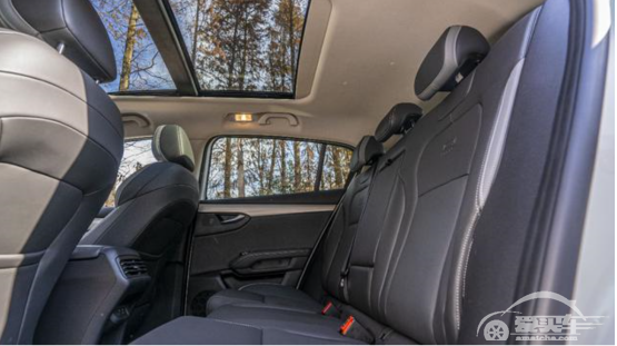 全方位PK，观致7/长安CS75Plus实车评测 谁更值得买