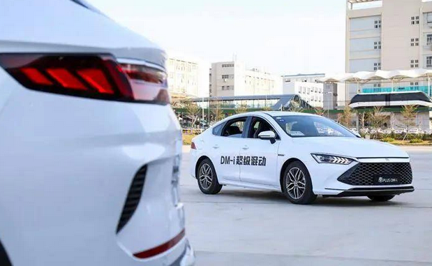  测试比亚迪秦PLUS，油耗真的才3.4L？ 