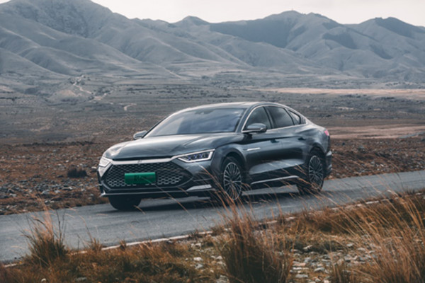 多重防控搞定车内空气 汉为车主提供CN95级防护