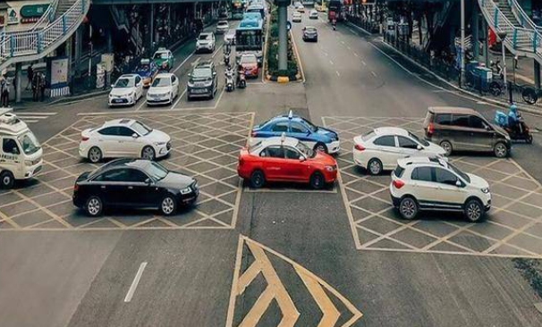  数看华南 | 汉销量反超Model 3，雅阁比卡罗拉销量还高 