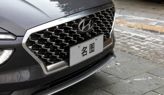  车叔试驾全新现代名图：空间大、智能配置多 