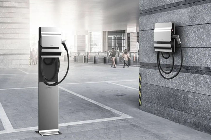 充电桩数量远超加油站，依然不够用，是谁的错