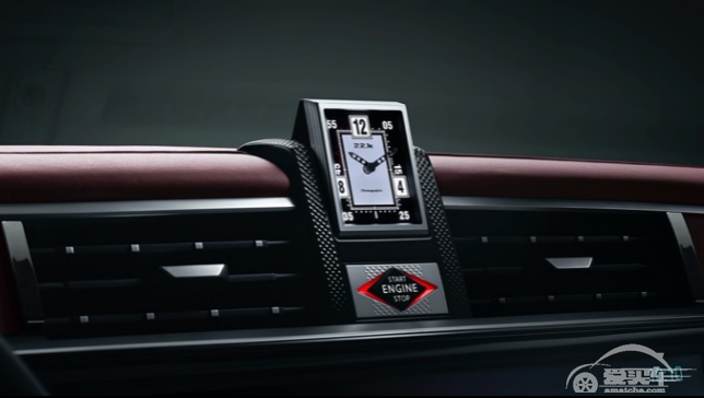 DS 联手《ELLEMEN睿士》深度诠释DS9法式高定设计