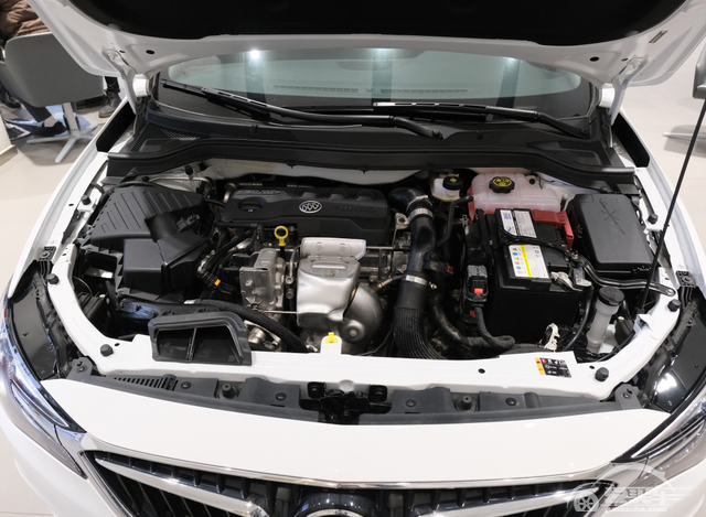 选这些合资车会被骂，但是真省油！不到10万起售还有大优惠