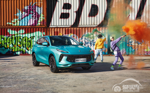 二月繁花春呢喃，开上风行T5 EVO逍遥快活正当时!