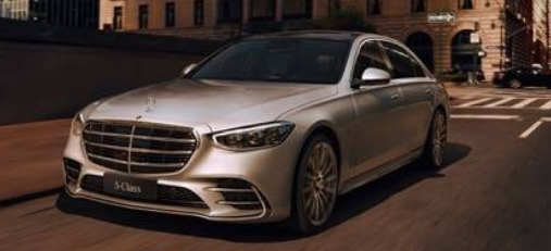  五十岁的男人开什么车合适？这三款大气又不失体面！ 