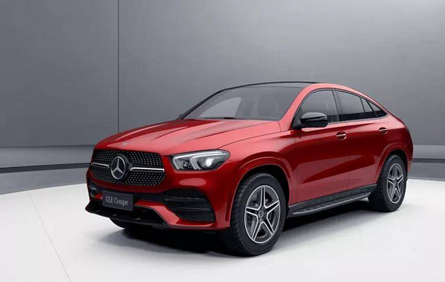  GLE轿跑和卡宴COUPE怎么选？算清3组“价差”就一目了然 