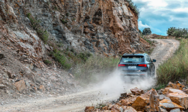  中国制造崛起？ 全新一代捷途X90就是最有说服力的证明! 