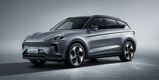  不必非选特斯拉，高端纯电SUV推荐，这三款都是“王者” 